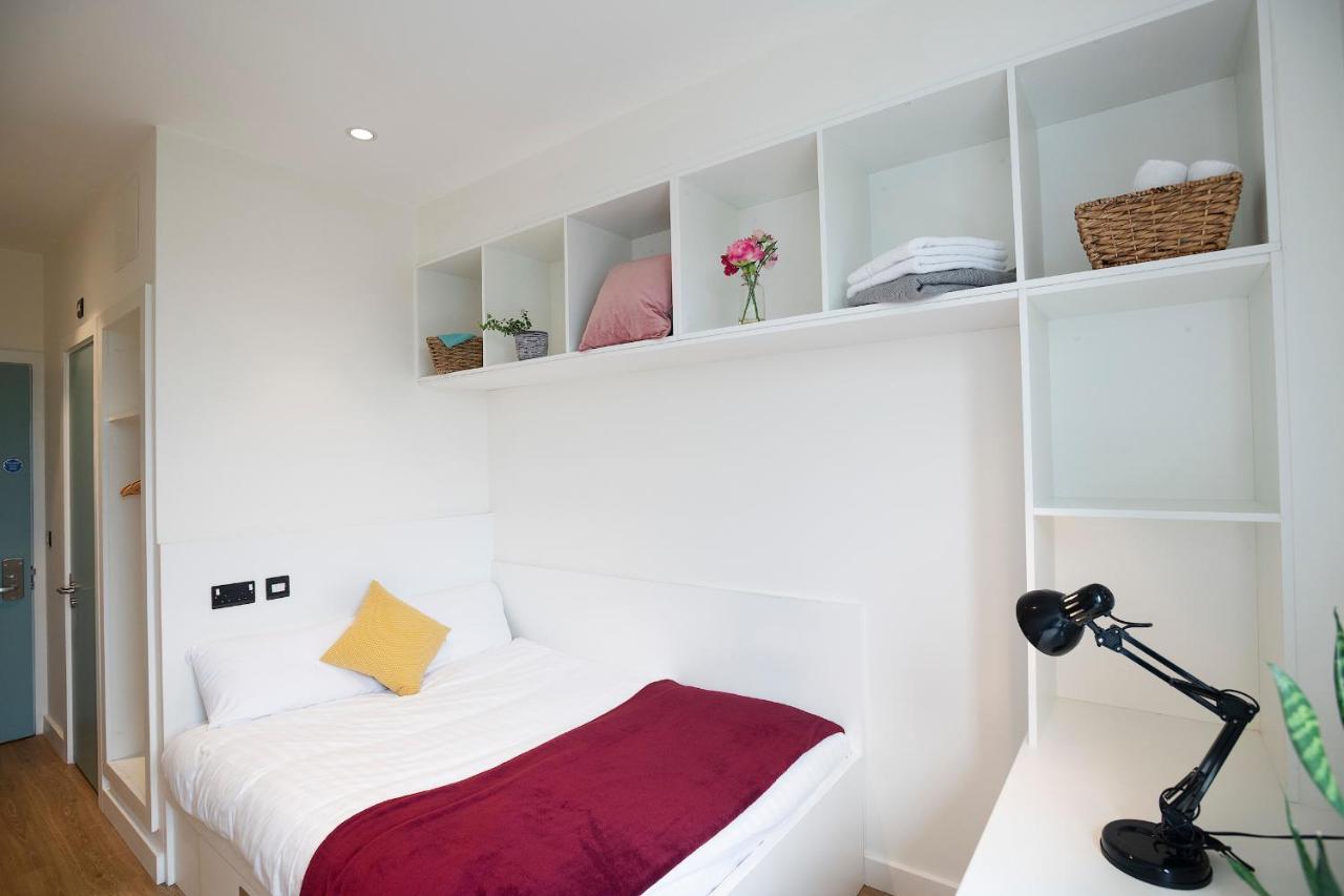 Goldcrest Village Rooms University Of Γκάλγουεϊ Εξωτερικό φωτογραφία